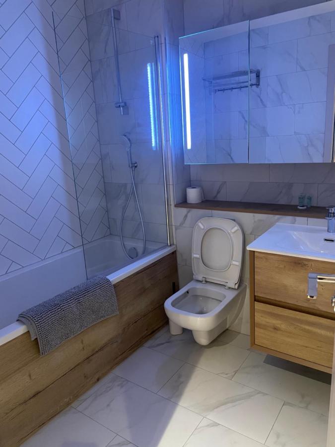 M1 City Centre 3 Bed 3 Bath Luxe Penthouse Манчестер Экстерьер фото