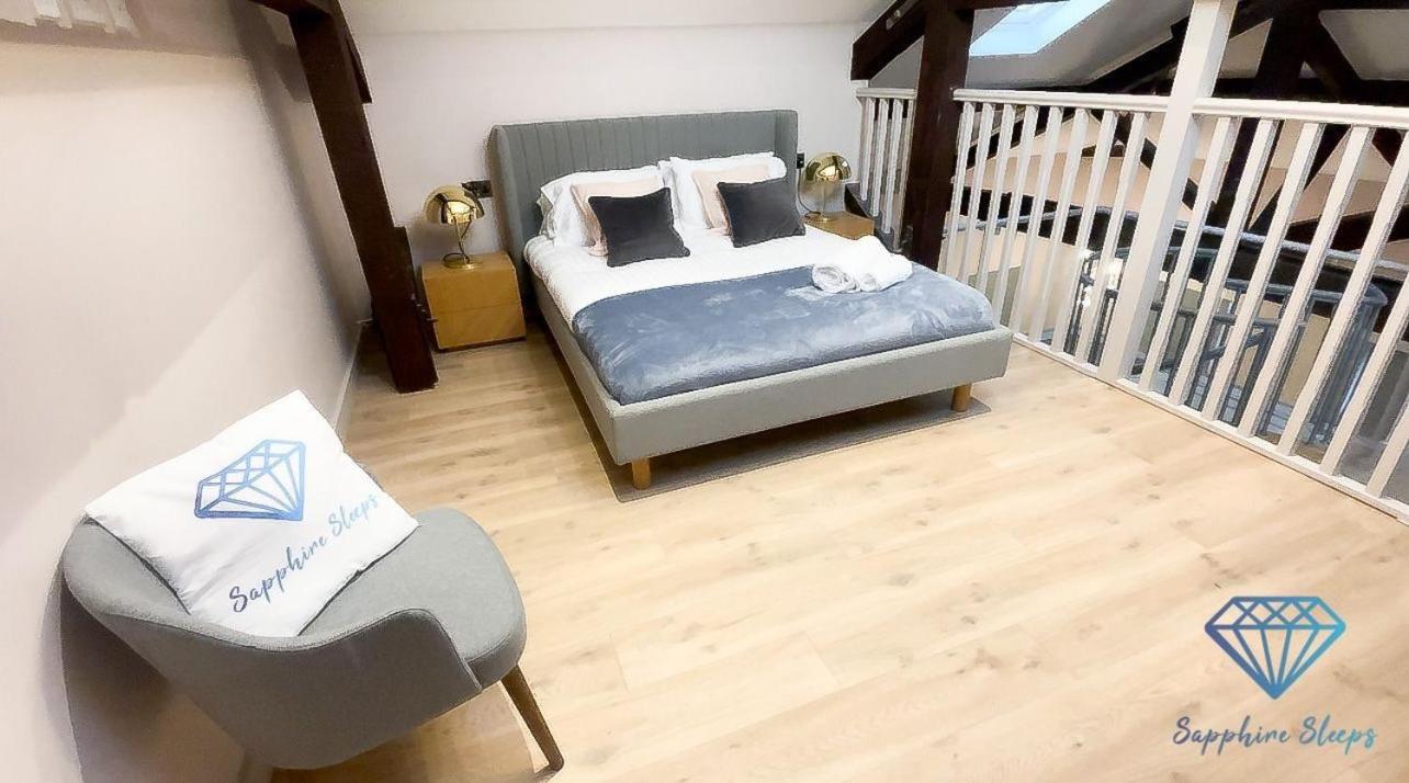 M1 City Centre 3 Bed 3 Bath Luxe Penthouse Манчестер Экстерьер фото